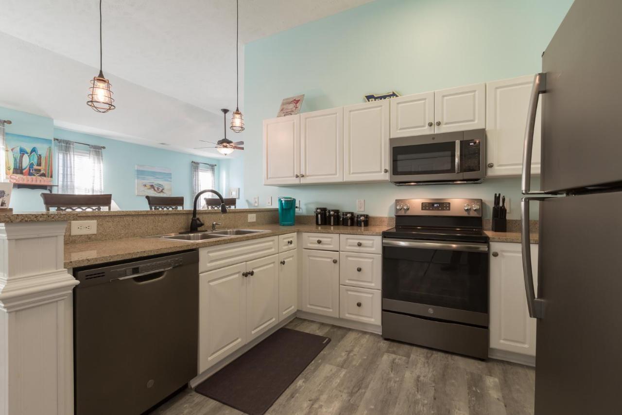 Modern Condo With Shared Pools,Hot Tubs, Walk To Beach & Plenty Of Golf! Myrtle Beach Exterior foto